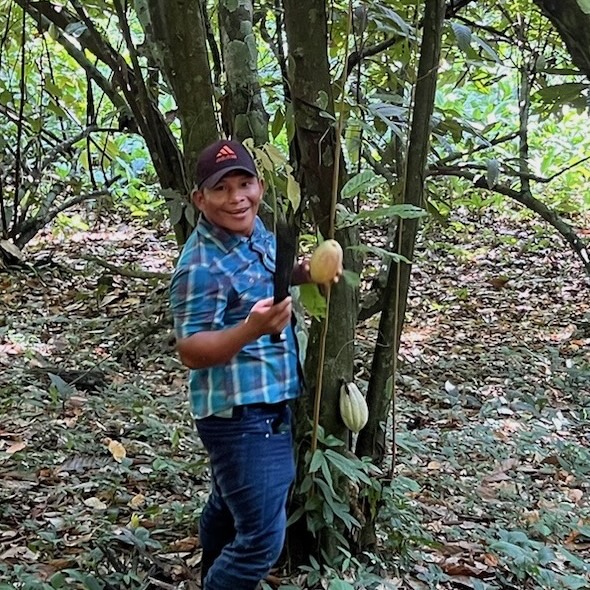 Roque Small - Head Gardener, Naturalist (Nature Expert) at Dolphin Blue Paradise eco-resort, Bocas del Toro